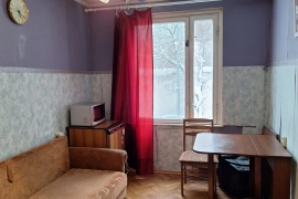 Сдаётся комната в 3-х.ком.кв.